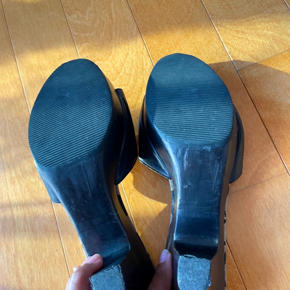 Authentic Coach Sandals - Picture 6 of 6